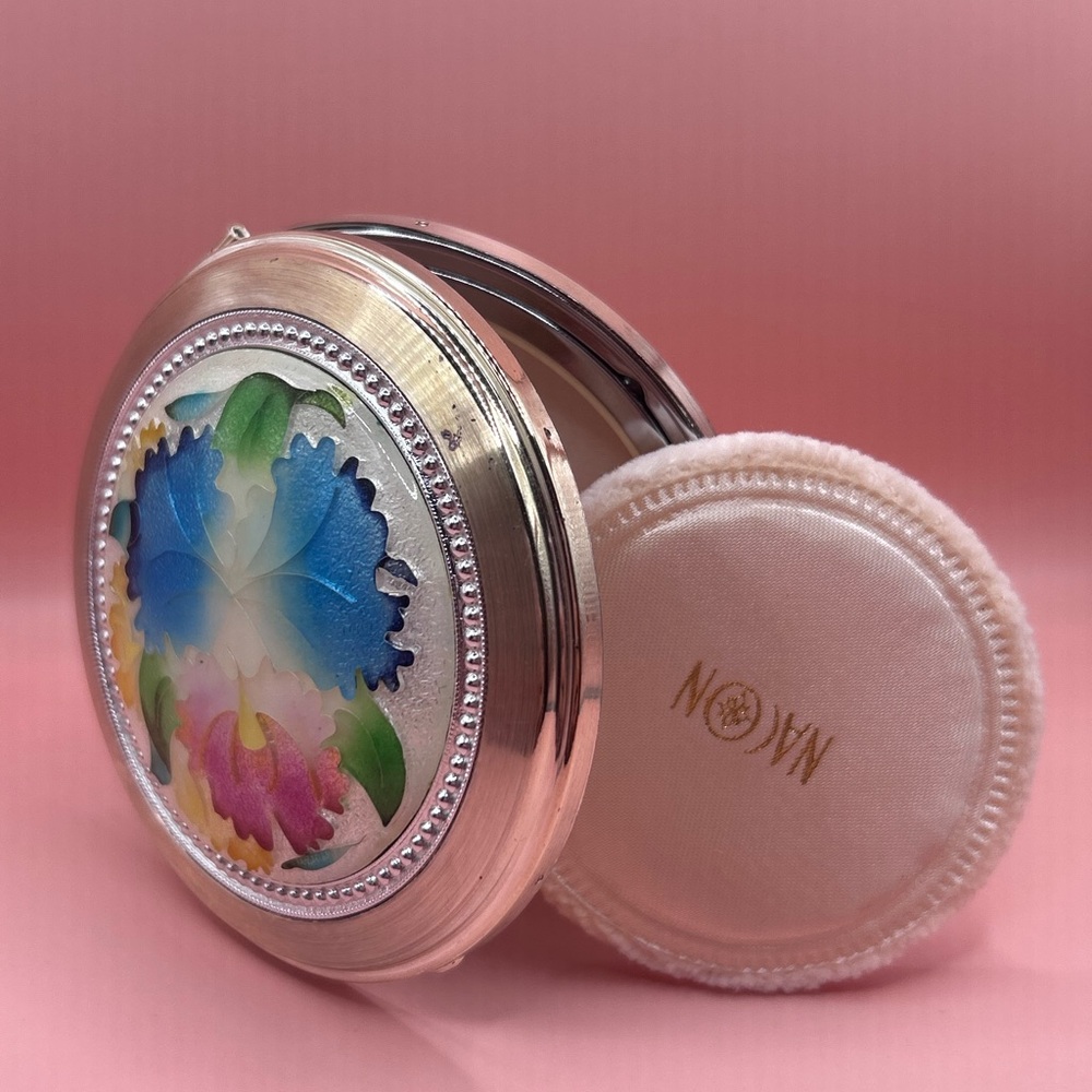 Vintage Nacon Japan Floral Lucite Compact 1960s 3D Refillable w/ Puff